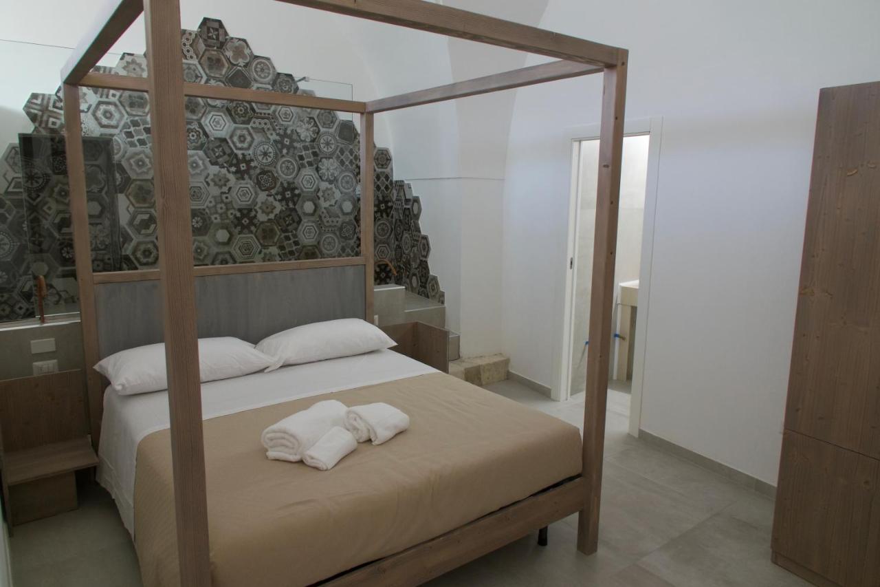 Corte Rovito Rooms & Suites Ugento Exterior photo